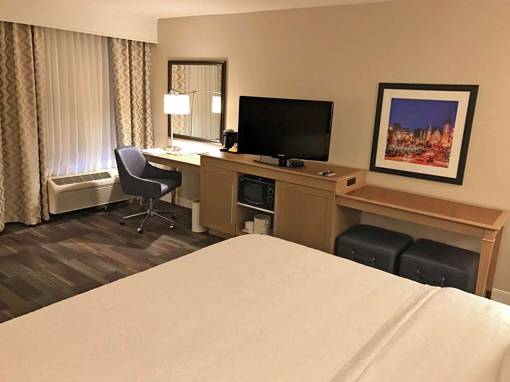 Hampton Inn By Hilton Fort Smith Zimmer foto
